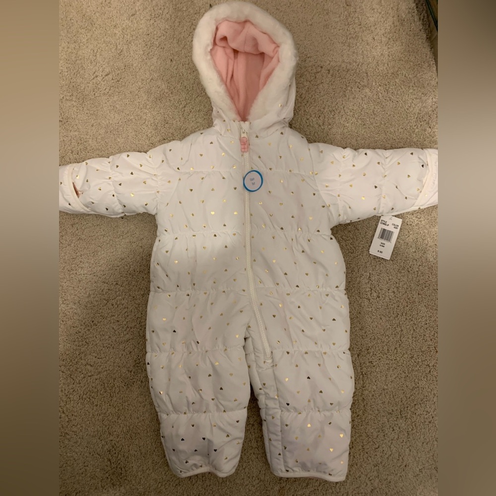NWT Carter’s Baby Girl 6-9M Faux Fur Mini Hearts 1-Piece Snowsuit
